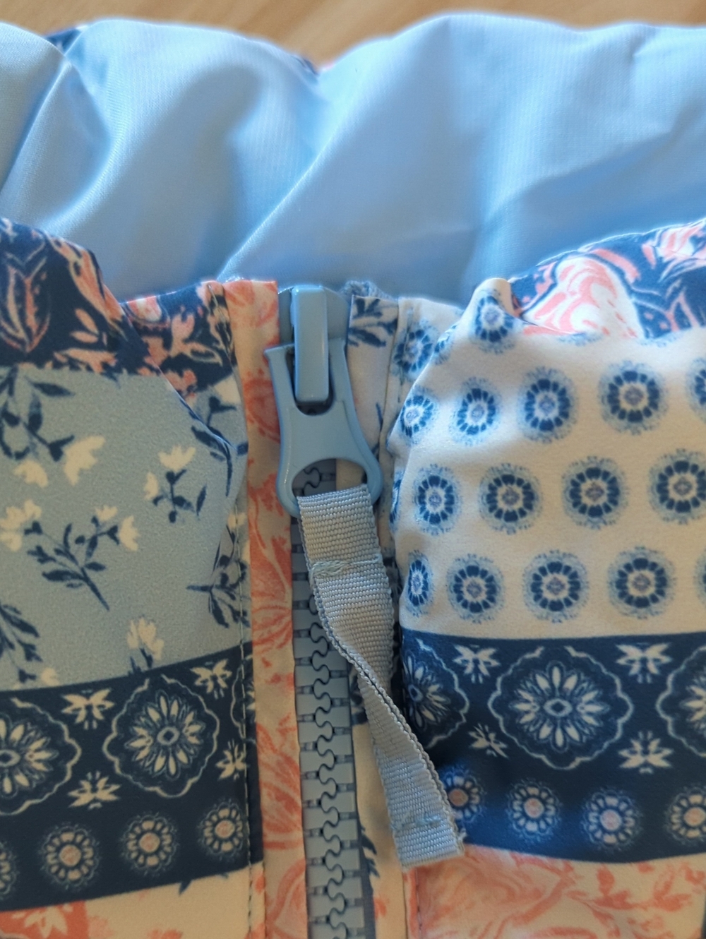 Altar'd State Patchwork Puffer Vest - Light Blue & Navy & Coral Size Small - Picture 2 of 6